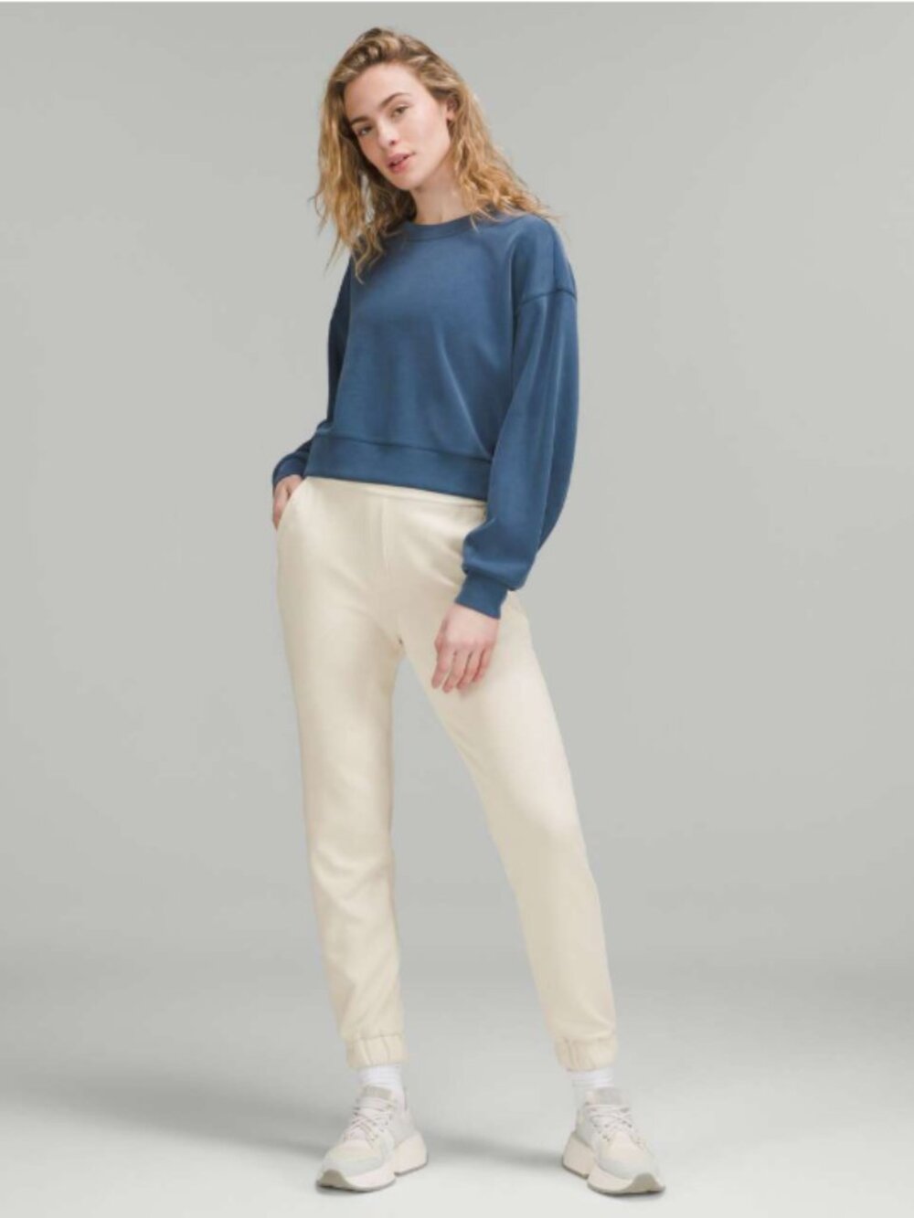 Lululemon Softstreme Relaxed High Rise Pant White Opal Like New 14